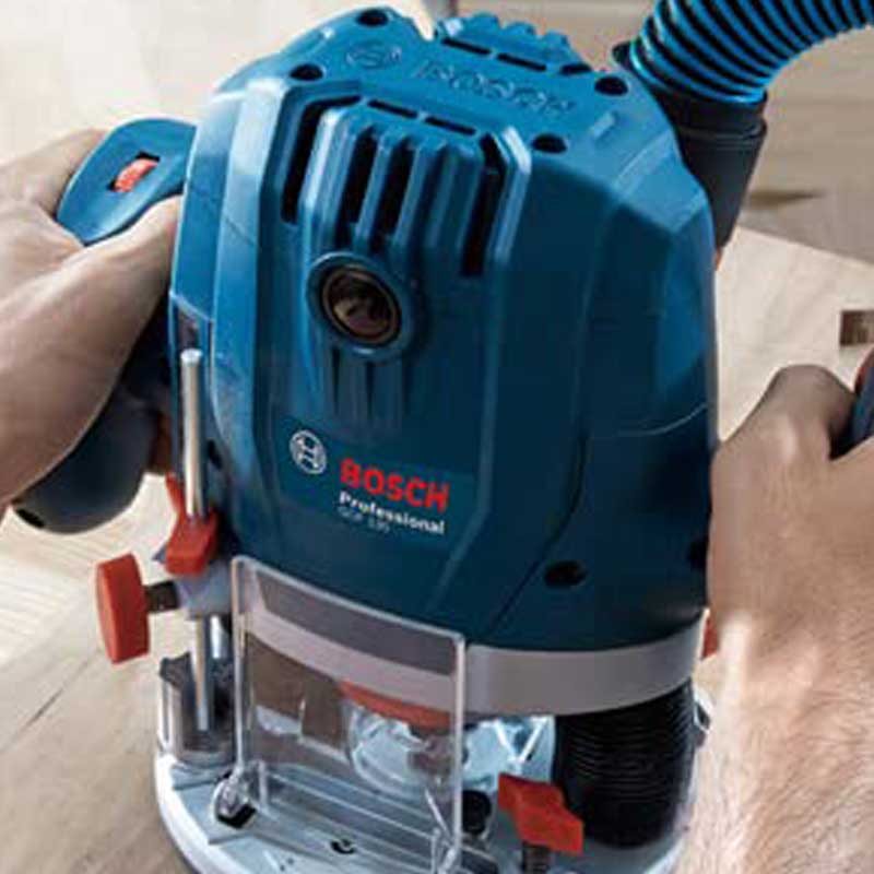 BOSCH - Router GOF 130 PROFESSIONAL