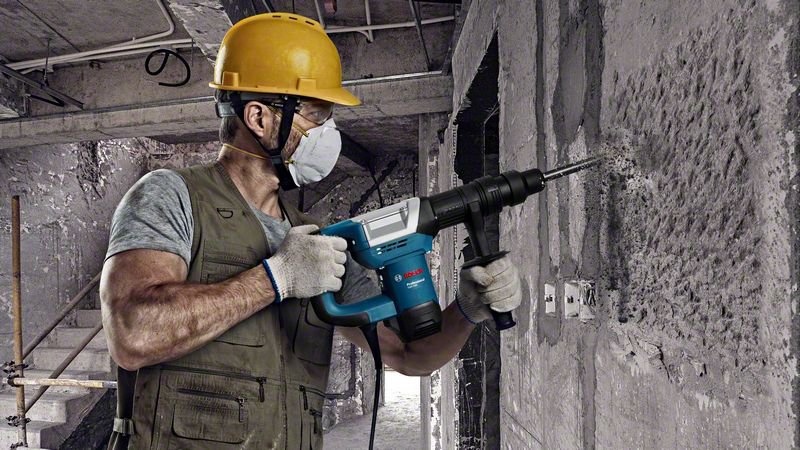BOSCH-DEMOLOTION HAMMER 5KG 1100W