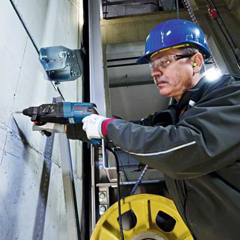 BOSCH - Rotary Hammer with SDS Plus - GBH 2-26