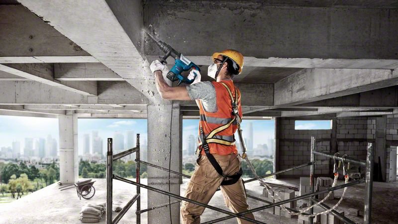 BOSCH-DEMOLOTION HAMMER 5KG 1100W